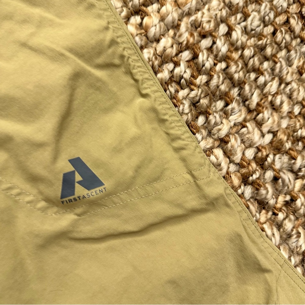 Eddie Bauer Pants & Shorts First Ascent Cargo Pants (33x30) Camp Hike Fish
